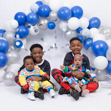 Family Photo Sample -- 2023-02-20